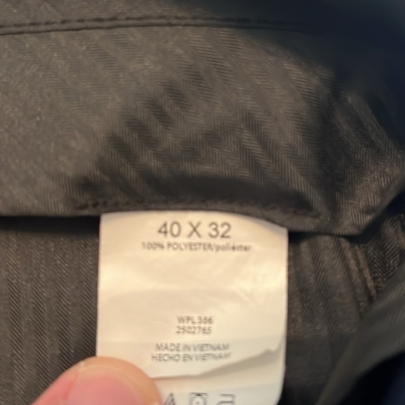 Reaction Kenneth Cole navy dress pants. 40 waist 32 inseam - Picture 5 of 6